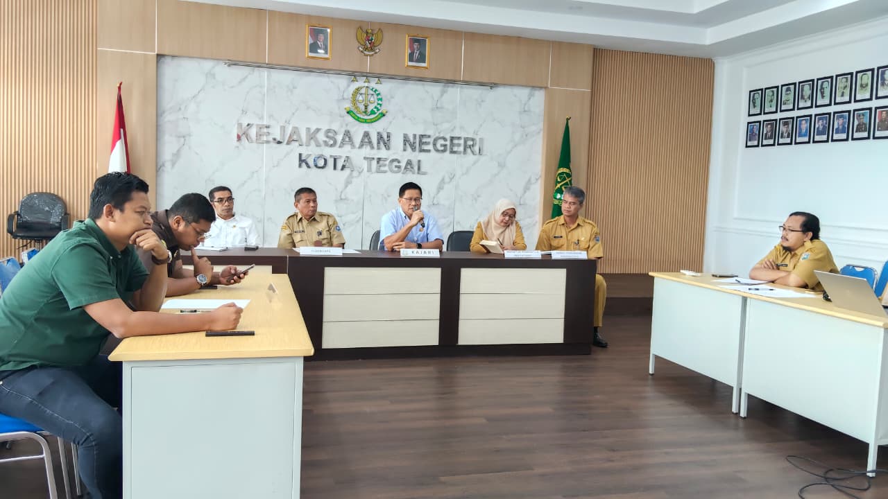 Ekspose Permohonan Pendampingan Hukum pada Dinas Kependudukan dan Pencatatan Sipil  Kota Tegal
