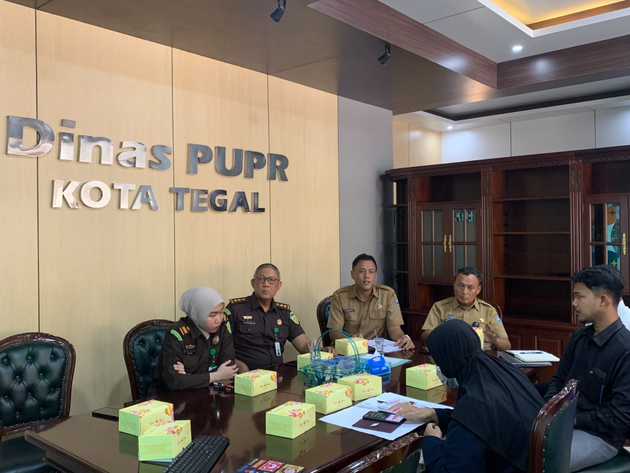 Rapat Persiapan Pelaksanaan Kontrak Paket Pekerjaan Peningkatan Jalan Muara Anyar Raya CS Tahun Anggaran 2026