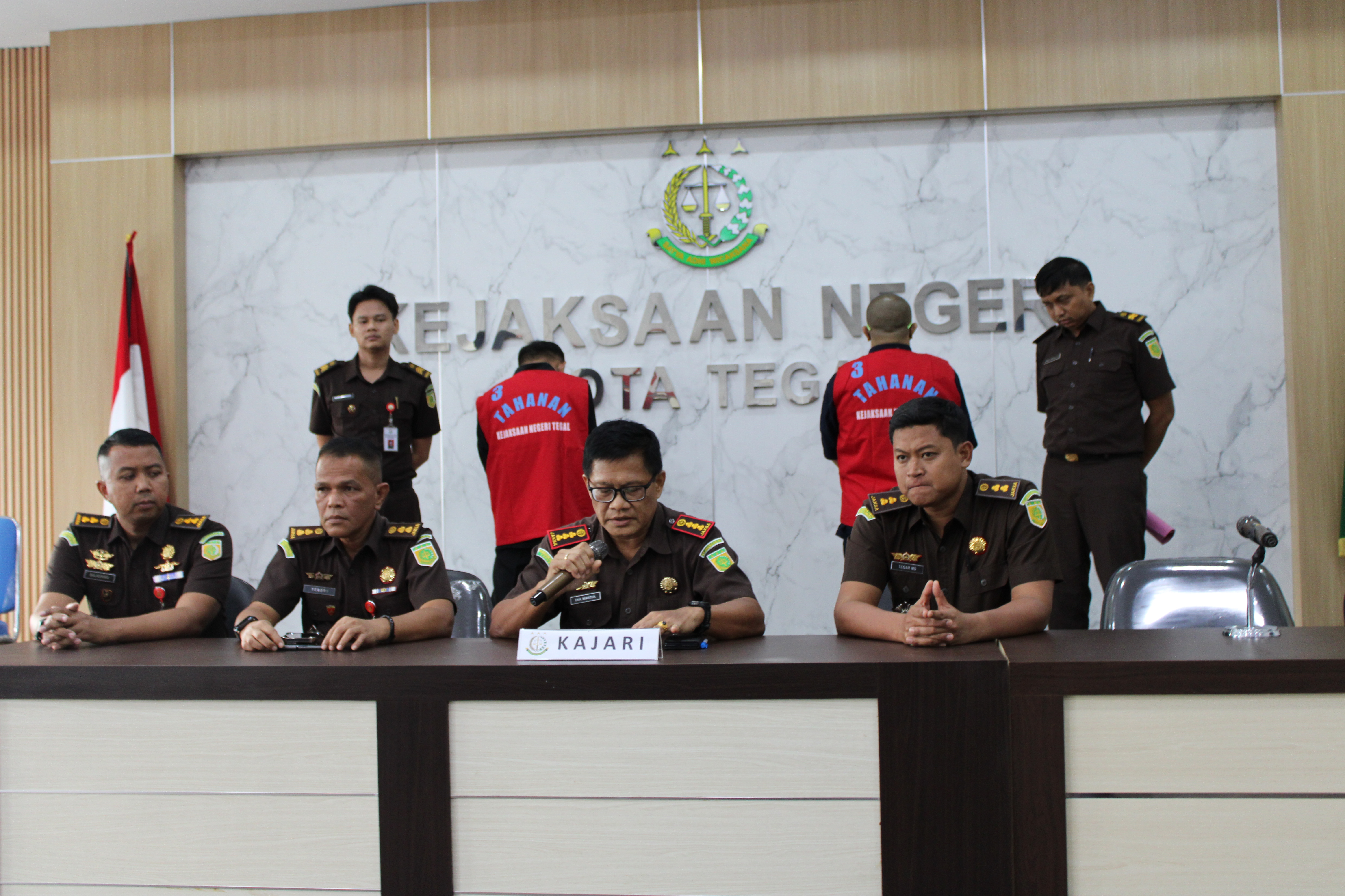Jaksa Penyidik Kejari Kota Tegal Menetapkan Tersangka Tindak Pidana Korupsi