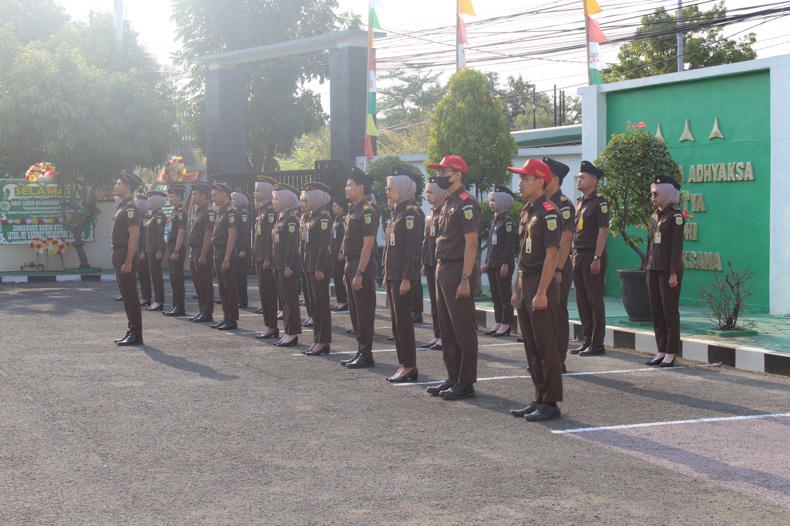 Pelaksanaan Apel Pagi Kejaksaan Negeri Kota Tegal