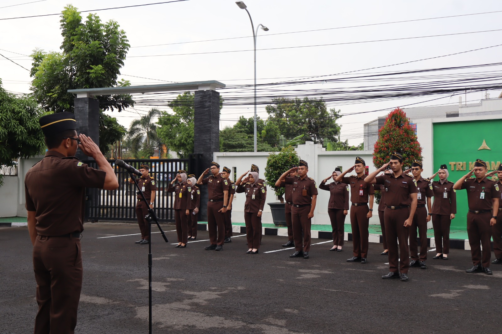 Pelaksanaan Apel Pagi Kejaksaan Negeri Kota Tegal